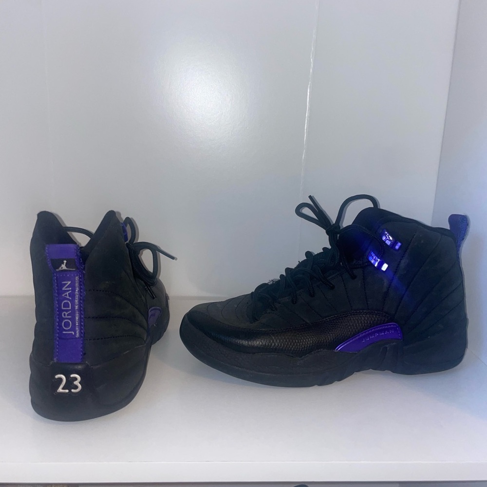 Jordan Kids Sneakers in Black and Purple